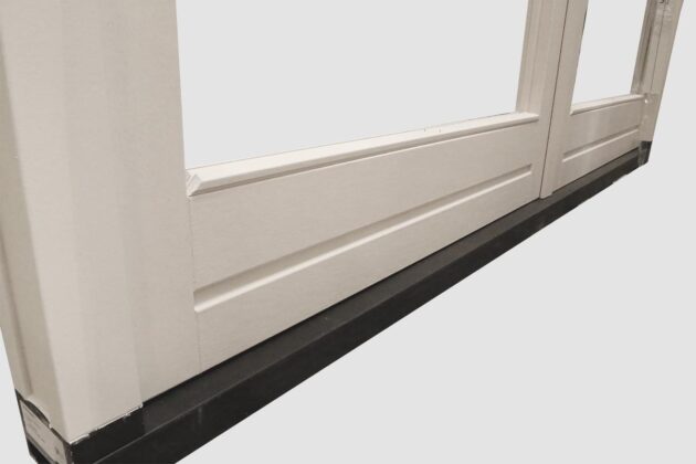 Houten onderdorpel of ekosiet onderdorpel